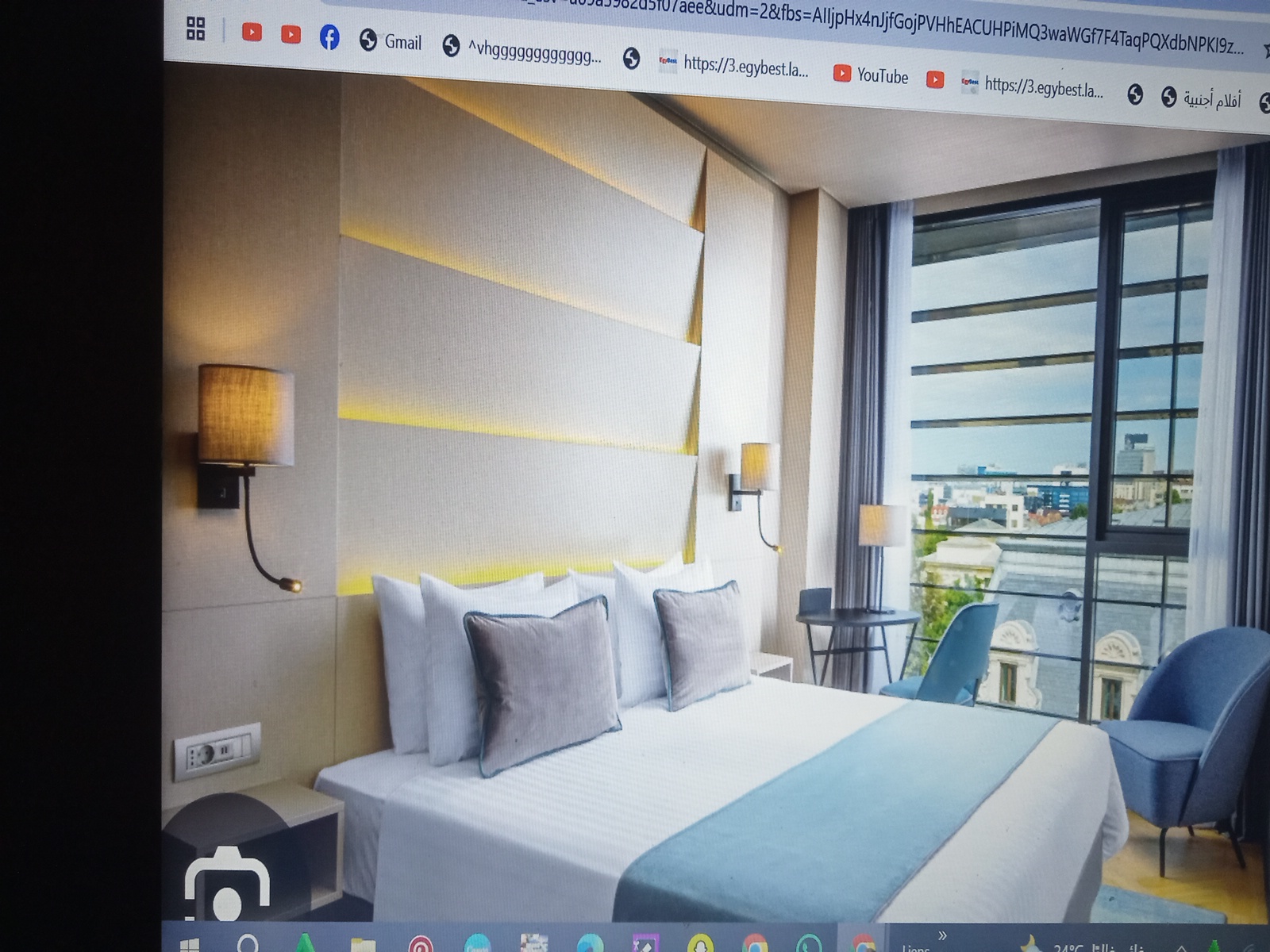 Chambre Familiale — Hôtel Arc En Ciel — El Khroub